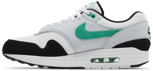 Nike Women's Air Max 1 (GS) – Iconic Style and Comfort